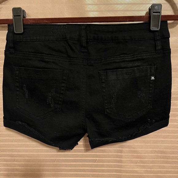 SPECIAL A~DISTRESSED ~SHORT SHORTS~ M - Picture 2 of 6